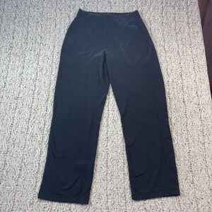 Lululemon Relaxed / Still Pant Athletic Pants Womens S Reg Black Body Bottoms